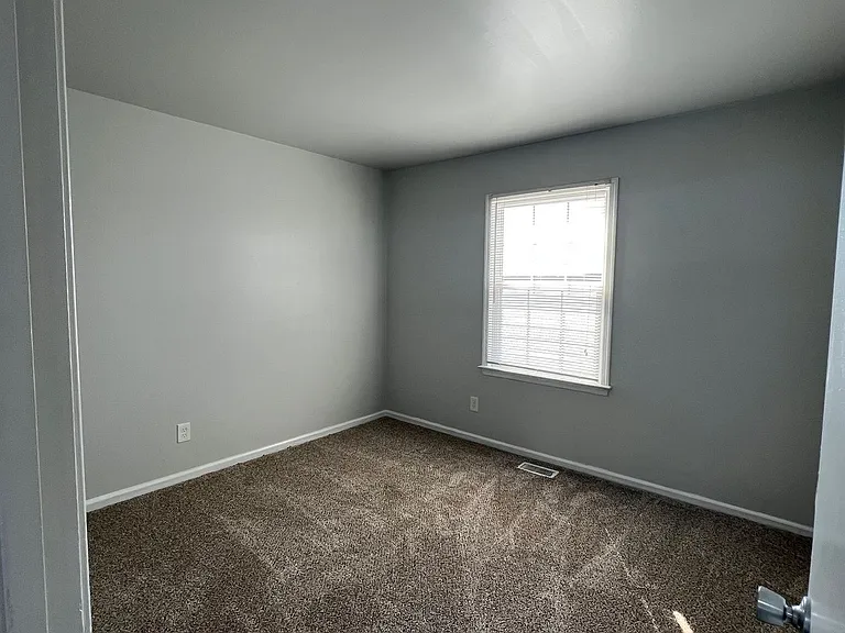 1711 N King St — Photo 7