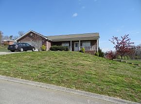 1st image of 402 Lake Vista Dr