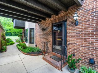 1311 La Rochelle Dr, Columbus, OH 43221