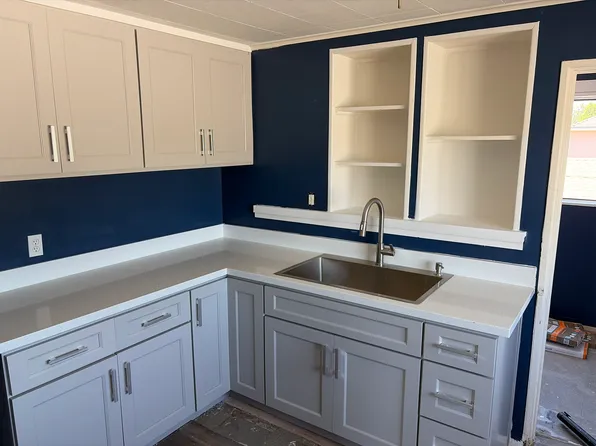 343 Rio Grande Ave APT B, Modesto, CA 95351