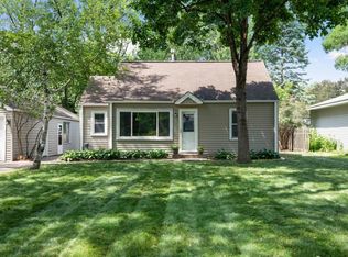 5359 Jackson Dr, Mounds View, MN 55112