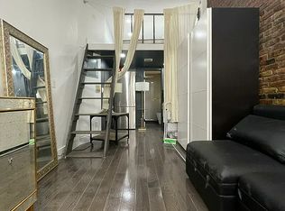 217 E 4th St #1D, New York, NY 10009