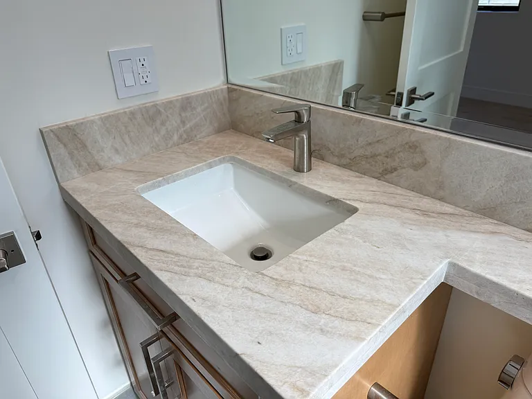 4245 Juneau Cir #B — Photo 12
