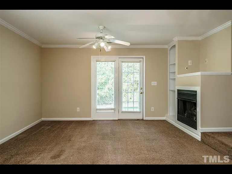 145 Woodson Dr — Photo 5