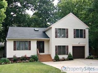 6222 Black Cherry Cir, Columbia, MD 21045