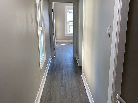 4th image of 311 N Lincoln Ave Unit 1