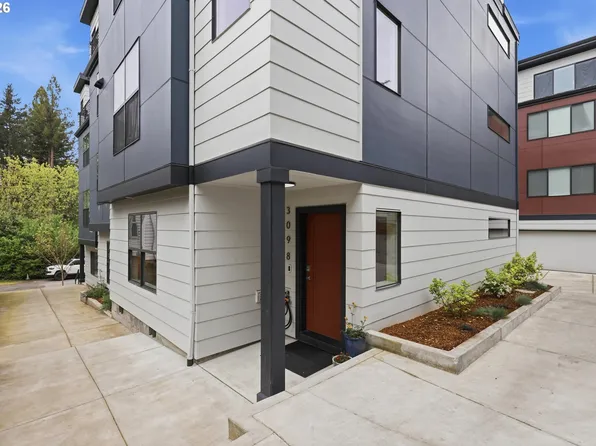 3098 SW Pendleton Ct, Portland, OR 97239