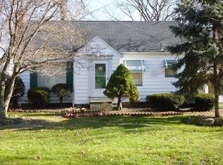 4559 Grover Dr, Youngstown, OH