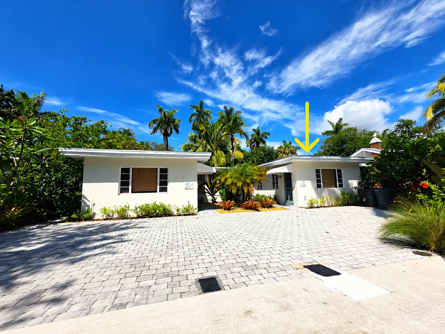 2 bed, 925 sqft, $1,695 — Photo 1