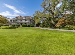 1 Lily Pond Ln, East Hampton, NY 11937