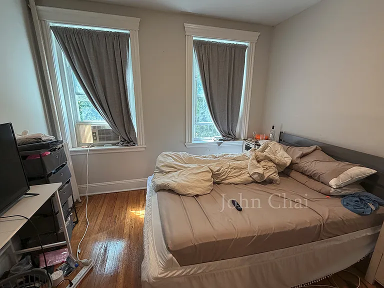 376 Riverway #3 — Photo 13