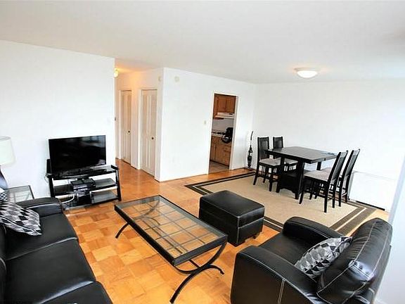 5th image of 10500 Rockville Pike Unit 412