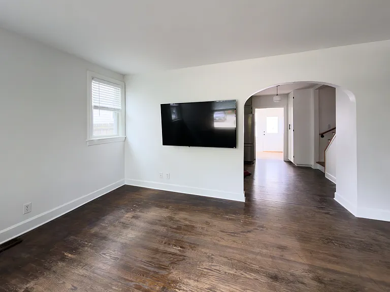 543 Stevenson St — Photo 5