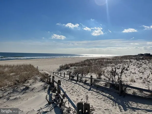 2702 Long Beach Blvd, Beach Haven, NJ 08008