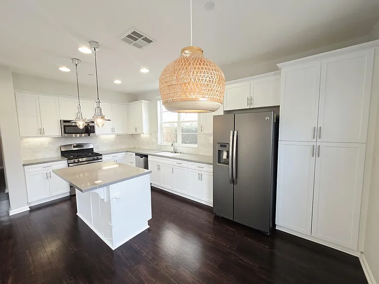 Propello Dr — Photo 9