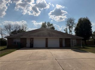 1954-1956 S 11th Pl, Rogers, AR 72758