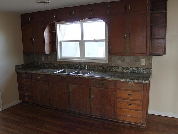 4th image of 7250 SE 70th St