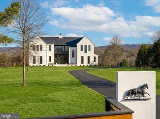 4410 Dogwood Tree Ct, Haymarket, VA 20169