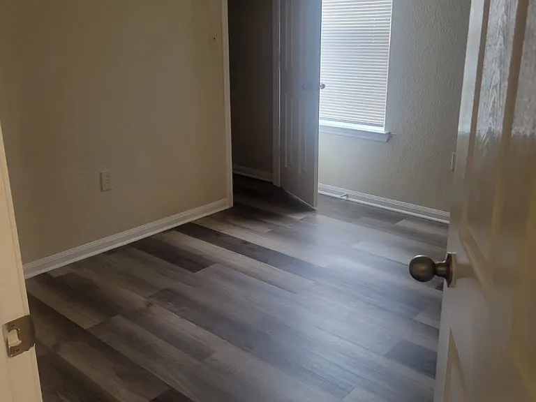 4200 Elms Run Cir #2 — Photo 7