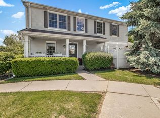 59 Freesia Ct, Romeoville, IL 60446