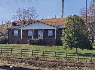 1964 Hill Station Alley Rd, Gate City, VA 24251