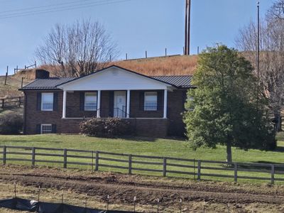 1964 Hill Station Alley Rd, Gate City, VA, 24251