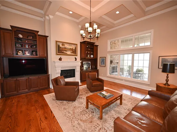 1789 Altamont Ct, Auburn, AL 36830