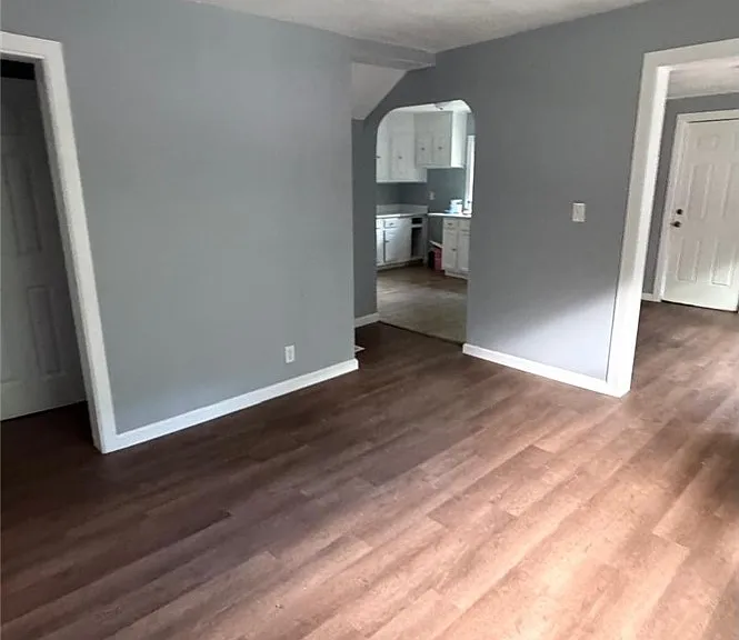 1021 California Dr — Photo 19