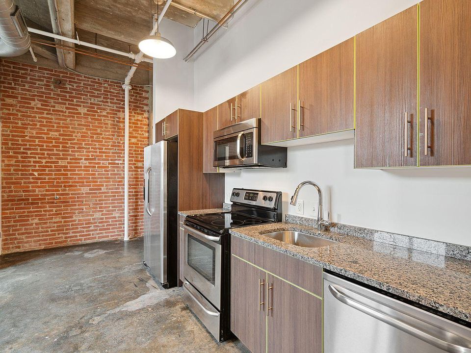1st image of 4804 Brown St #311