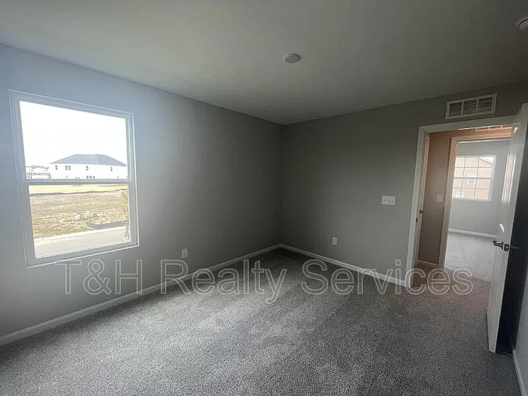 13111 Himalaya Cir — Photo 23