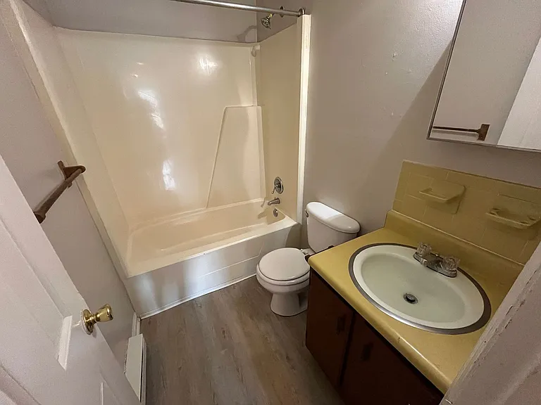 3307 Old Forest Rd — Photo 11