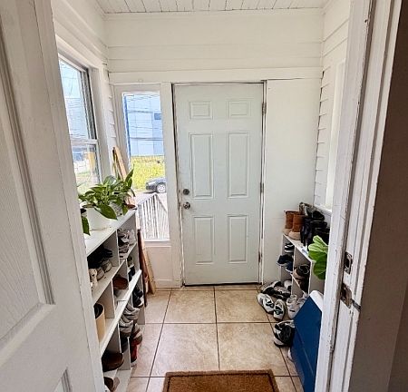 4th image of 115 Chestnut Ave