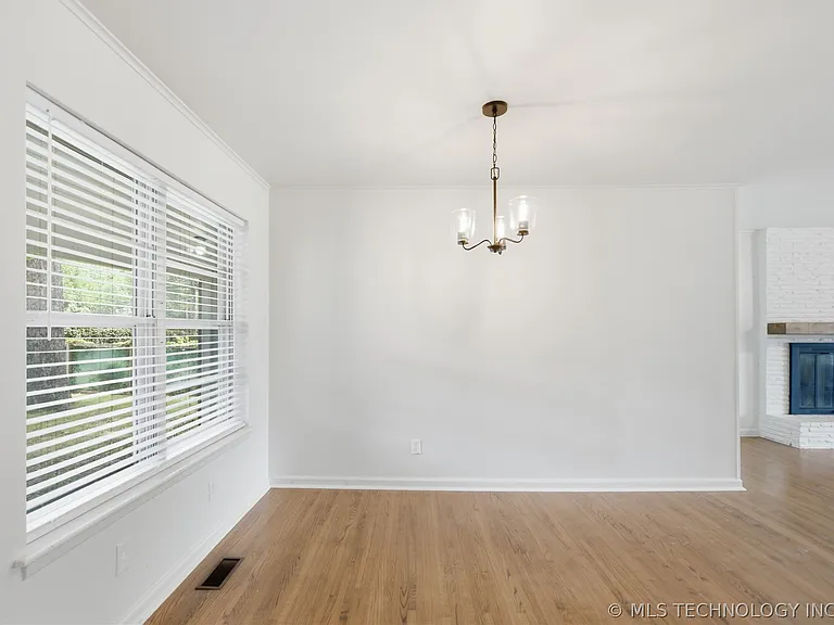 5243 S Toledo Ave — Photo 12