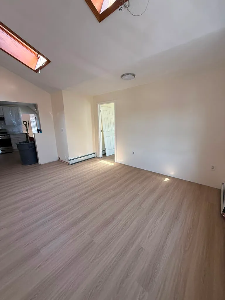 3 bed, $3,500 — Photo 3