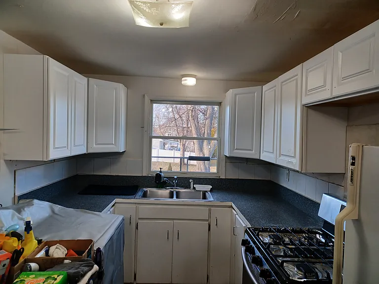 328 N 13th Ave #2 — Photo 3