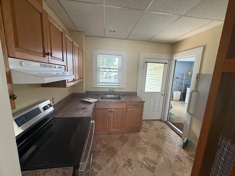 109 Washington St #1 — Photo 13