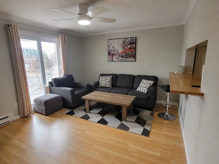 260 Brittany Dr #414 — Photo 9