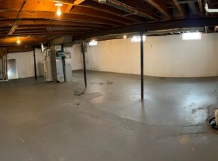 560 S Henry Ruff Rd, Westland, MI 48186