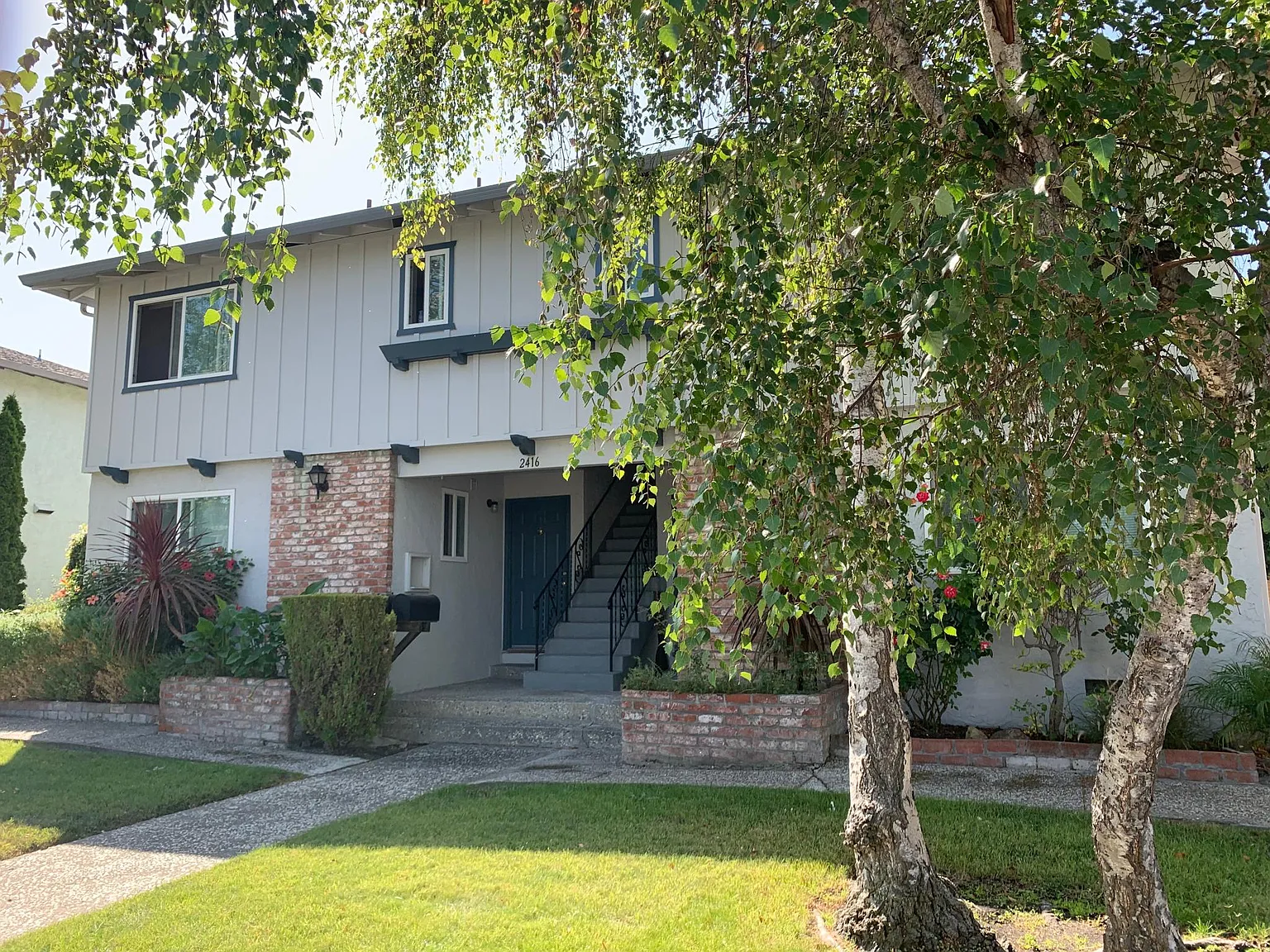 2 bed, 800 sqft, $2,800 — Photo 2
