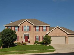 906 Bear Claw Way, Madison, WI 53717