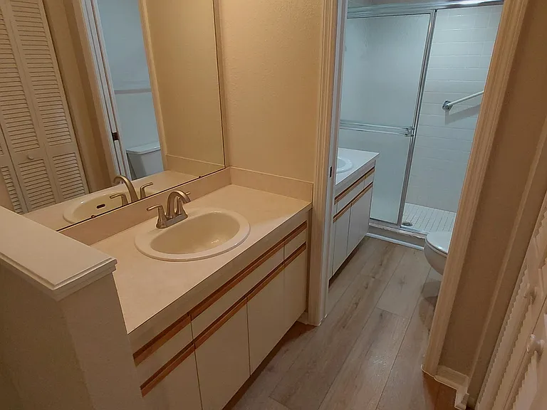 444 Bouchelle Dr #201 — Photo 13
