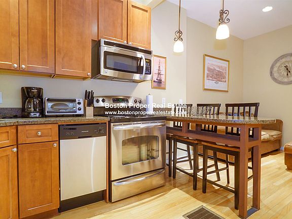 48 Hereford St. #A Boston - Back Bay Unit Photo 5