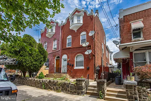 1633 Wakeling St #2 Photo 1