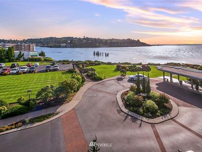 6533 Seaview Ave NW APT 412A, Seattle, WA, 98117