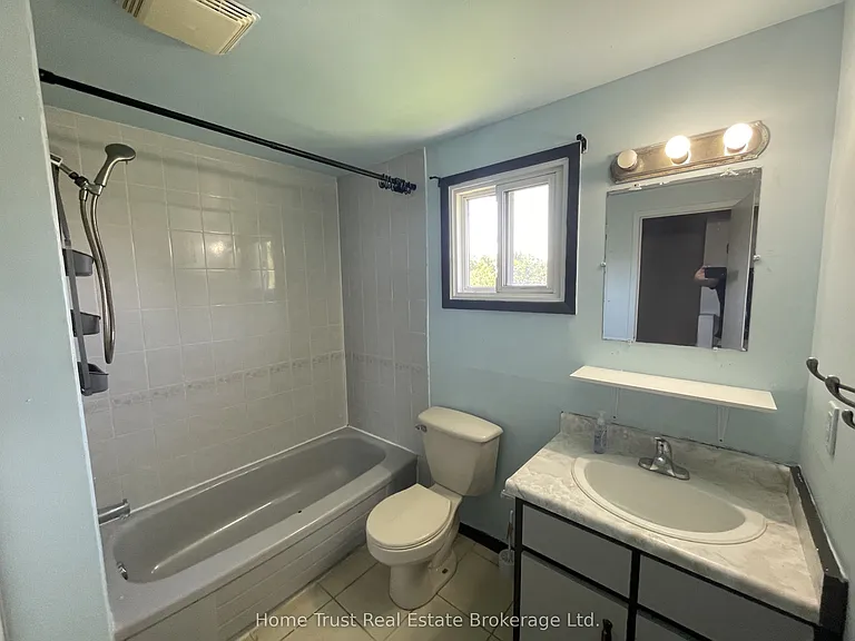 699 Scottsdale Dr — Photo 11