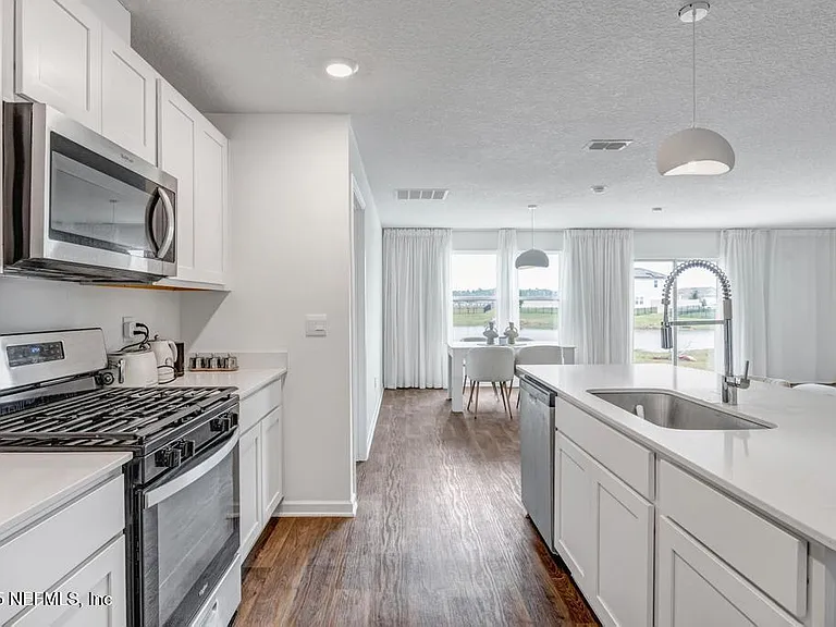 121 Ardila Cir — Photo 12