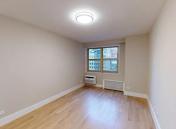 310 Greenwich St #11L — Photo 5