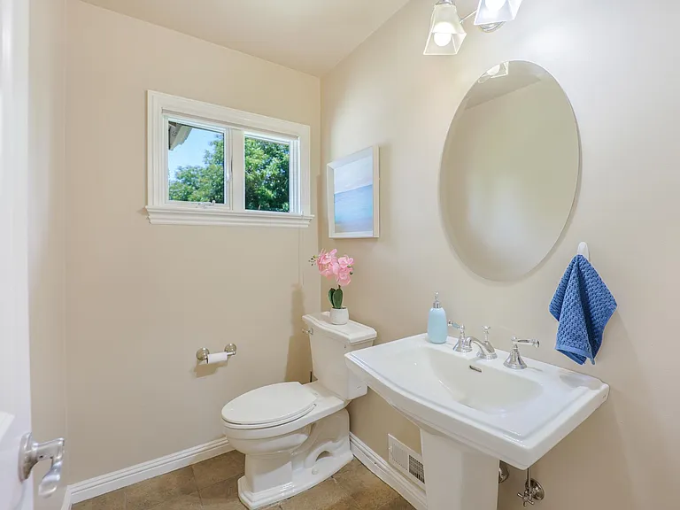 20317 Blauer Dr — Photo 18