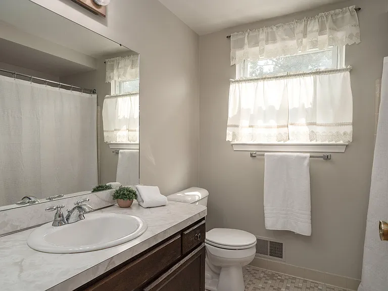 707 Rutgers Rd — Photo 30