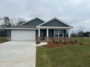 201 Mill Ct, Lucedale, MS 39452